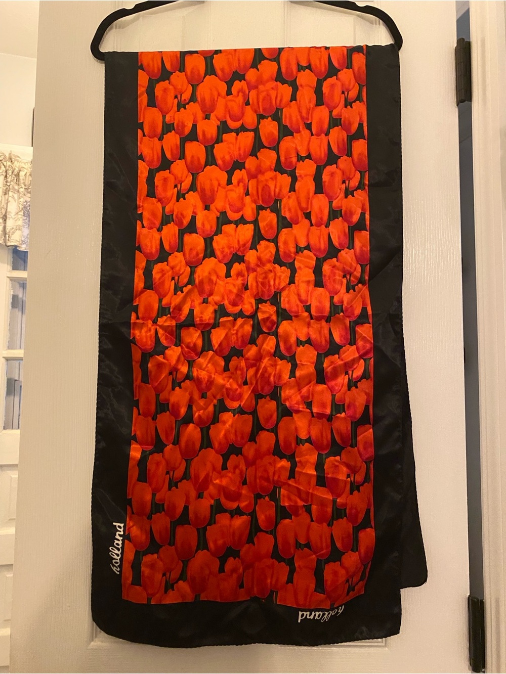 Robin Ruth Vintage Holland Floral Scarf Vibrant Red Tulip Print Black Border